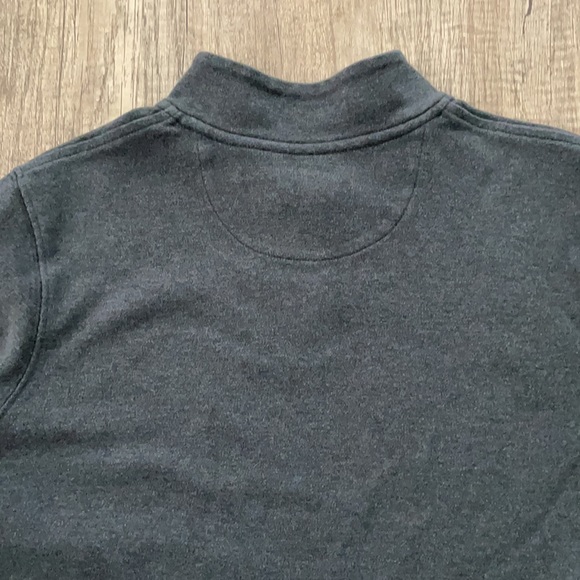 Vineyard vines size XL (18) gray pullover quarter zip. - Picture 2 of 3